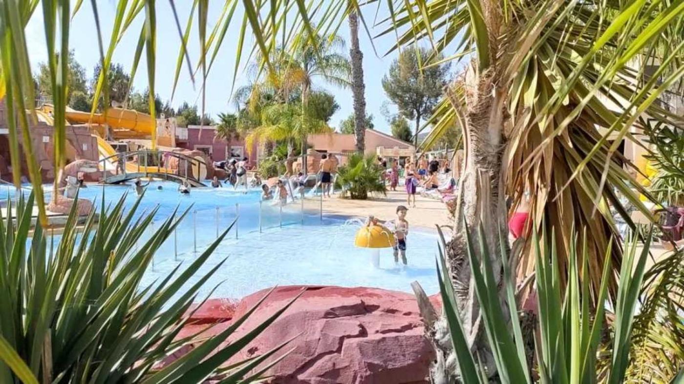 Camping 4 Etoiles - Parc Aquatique - Efacfc *